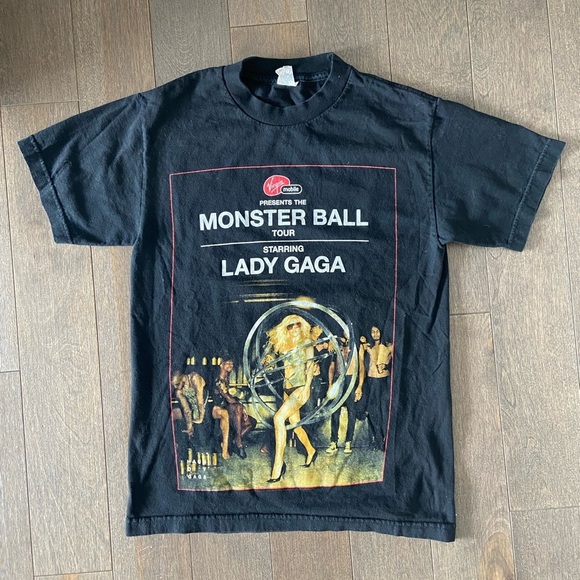 Black Lady Gaga Monster Ball Tour T-Shirt‎ - Picture 1 of 4
